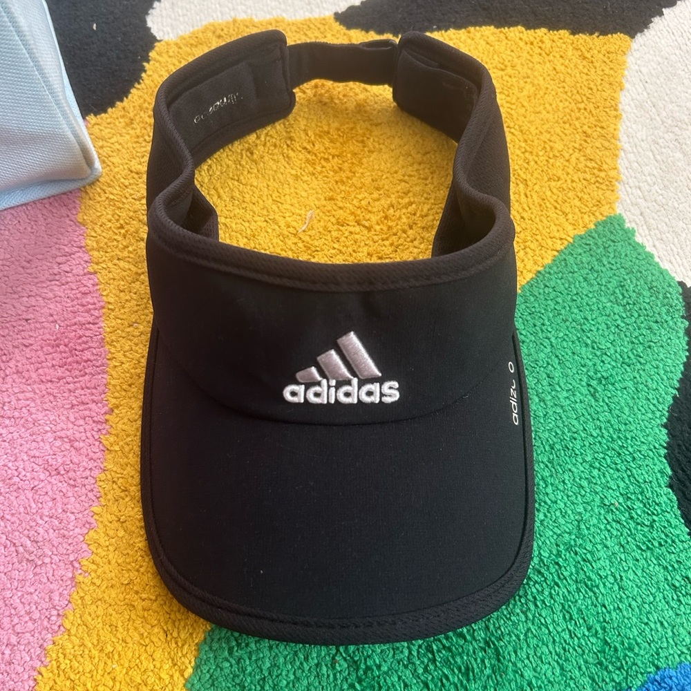 Adidas sunvisor